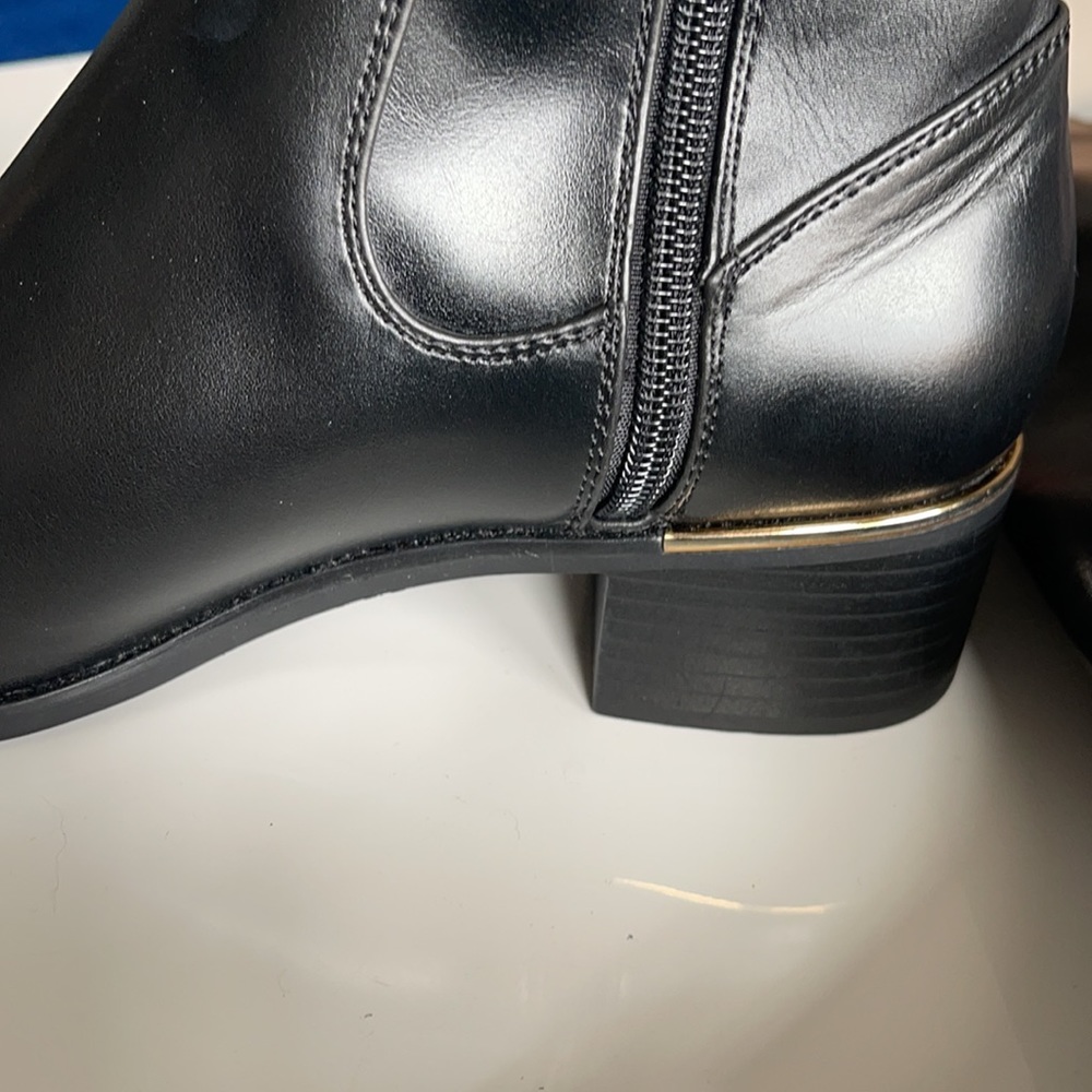 SOLD - Picture 3 of 7